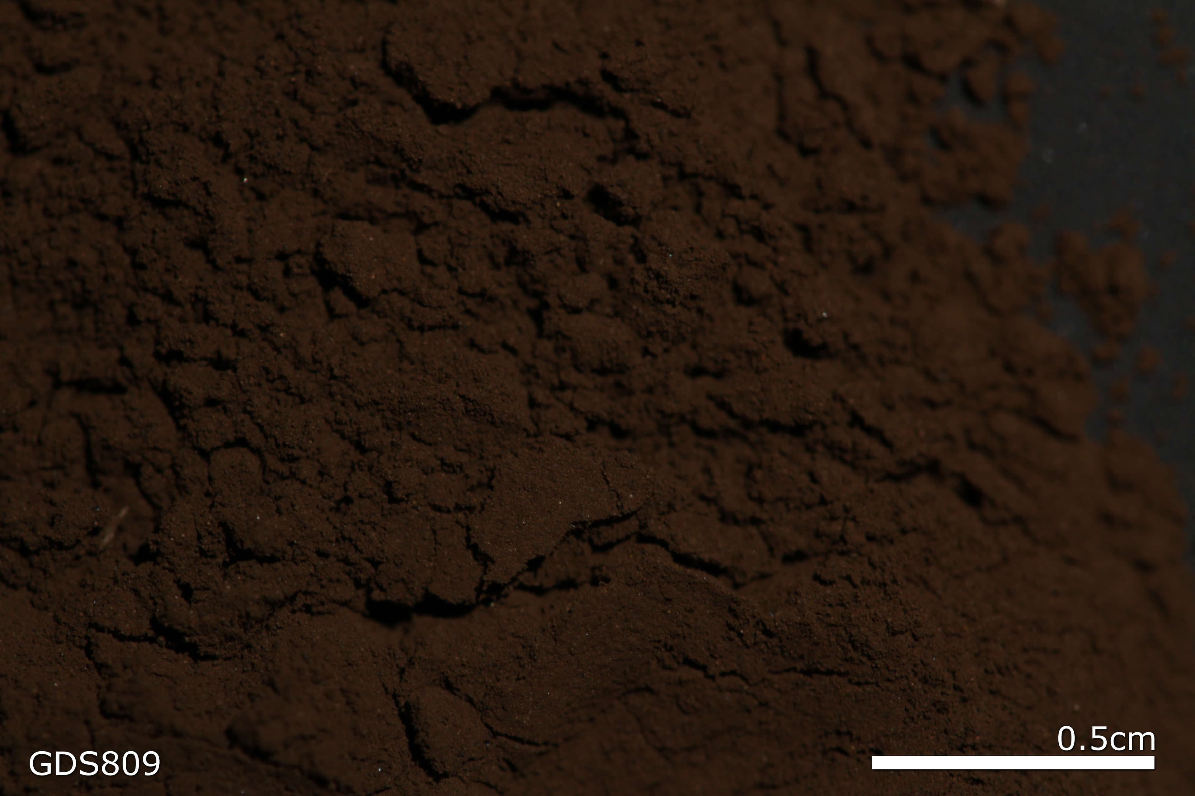 Natural umber sample